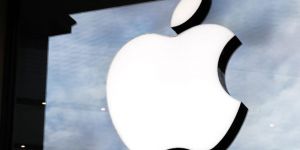 Apple'a büyük şok! Avrupa Komisyonu uyarı notu gönderdi!