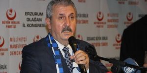 Destici, partisinin Erzurum Olağan İl Kongresi'nde konuştu