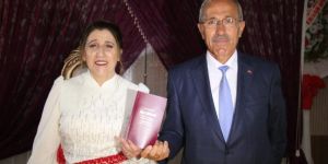 Erzurum'daki kadın, 60 yaşında dünyaevine girdi