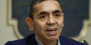 Omicron tartışmalarına Prof. Dr. Uğur Şahin'den flaş açıklama