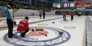 Curling Milli Takımı Erzurum’da kampa girdi