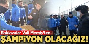 Vali Memiş’ten BB Erzurumspor antrenmanına ziyaret