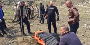 Annenin cesedine ulaşıldı, babayı arama çalışmalarına devam ediliyor