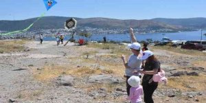 Bodrum'da renkli uçurtma festivali