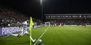 Zlatan Ibrahimovic'ten Hakan Çalhanoğlu'na gönderme!