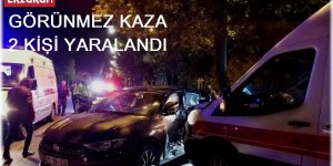 Ambulans U dönüşü yapan araca çarptı: 2 kişi yaralandı