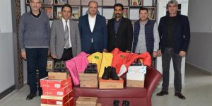 ETSO Vakfı’ndan ihtiyaçlı öğrencilere giyim yardımı