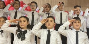 Minikler Cumhuriyet Bayramını coşkuyla kutladı
