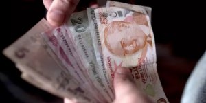 Bekarı, genci, yaşlısı, evlisi... Herkesin gözü orada