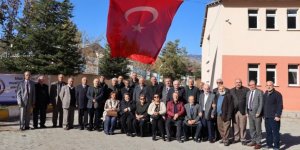 Oltulu emekli öğretmenleri kahvaltıda buluşturdular