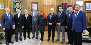 Eski Sağlık Bakanı Akdağ 'dan AÜ'ye ziyaret