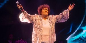 Görenler “Selda Bağcan’a ne olmuş” diye sordu