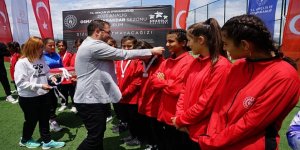 Hokeycilere Erzurum'dan final bileti