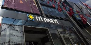 'İYİ Parti AK Parti'yi istiyor' iddiaları olay yarattı!