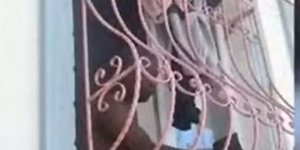 Tütsüleyip pencere önüne koydular, vatandaşlar isyan etti