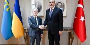 Türkiye'de peş peşe kritik görüşmeler! İyi Partiden destek geldi