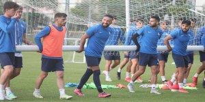 Erzurumspor Bir başladı pir başladı