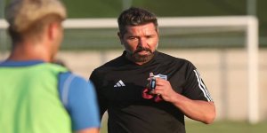 Erzurumspor FK: Hakan hoca beyin yıkıyor