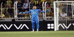 Altay Bayındır dünya devine transfer oluyor!