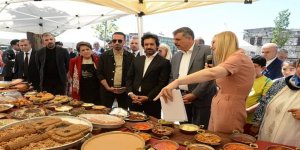 Bakan Yardımcısı Mumcu, Erzurum'da Festival etkinliklerinde