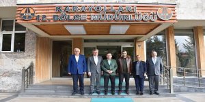 Erzurum'un siyasetçilerinden Oğuzhan'a hayırlı olsun ziyareti