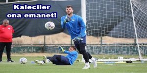 Erzurumspor A takımının Kaleciler ona emanet