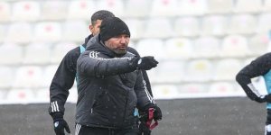 Erzurumspor FK: Hakan hoca ilk peşinde