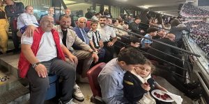 Kaptan Yumlu da tribündeydi