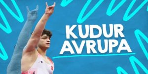 Güreşte Avrupa Şampiyonu olan Alperen Berber'den bozkurt selamı