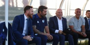 EBB Başkanı Sekmen Erzurumspor antrenmanını izledi