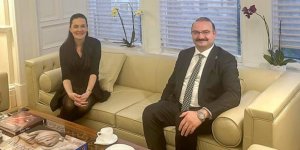 Rektör Hacımüftüoğlu; İngiltere ziyaretini tamamladı