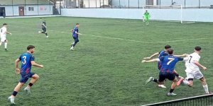 U 19'lar plaka yaptı!