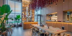 Ünlü restoran zincirinde skandal yaşanıyor!