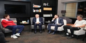 Sekmen'den Trabzonspor'a ziyaret