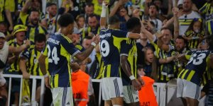 Dünya Fenerbahçe'yi konuşuyor!