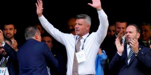 Sadettin Saran dayanamadı: Canlı yayına daldı