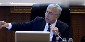 Mansur Yavaş toplantıda küplere bindi!