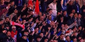 Sarıyer-Amedspor maçı öncesi herkes aynı işareti yaptı