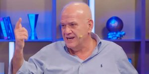 Ahmet Çakar'dan Beşiktaş Galatasaray derbisi öncesi ortalığı karıştıracak iddia