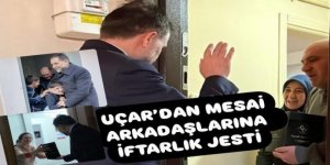Başkan Uçar Geleneğini bozmadı, personellerine kendi elleriyle iftarlık dağıttı.
