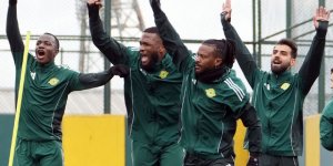 Esenler Erokspor, Süper Lig için kazanıp Amedspor'un puan kaybını bekleyecek