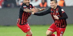 Bodrum'u deviren Çorum FK, Esenler Erokspor'un finaldeki rakibi oldu