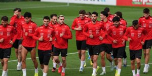 Galatasaray milli yıldızı transfer ediyor! İşte yapılan teklif