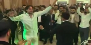 Obraniç, düğünde performansıyla göz doldurdu