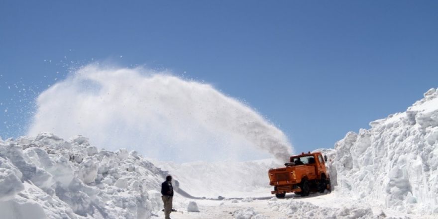 Ardahan-Ardanuç yolu için çalışmalar başladı